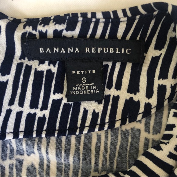 Banana Republic navy white top SP - Picture 6 of 8
